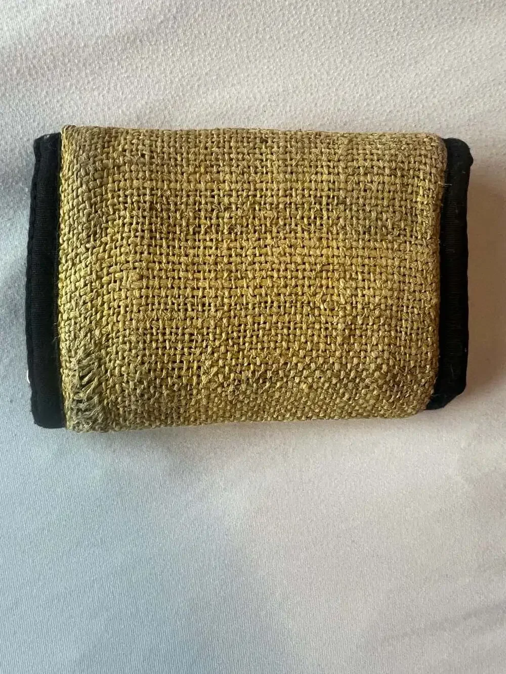 Hemp Tri-Fold Wallet with Zipper Pockets and Earth-Tone Pattern
